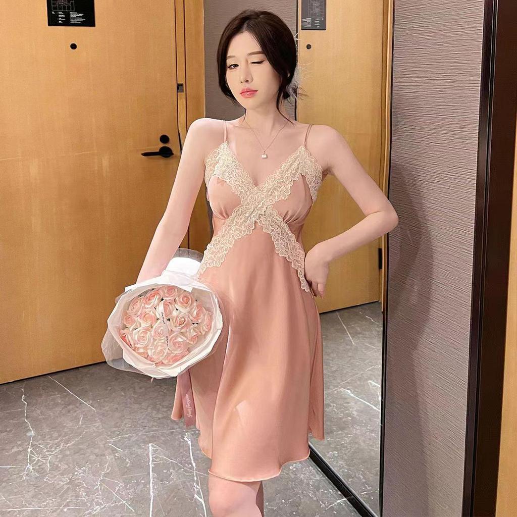 Set Pigiama da Donna in Seta di Ghiaccio 2024: Sexy Due Pezzi Camicia da Notte in Pizzo con Reggiseno Integrato & Pantaloncini - Tendenza Virale di Internet