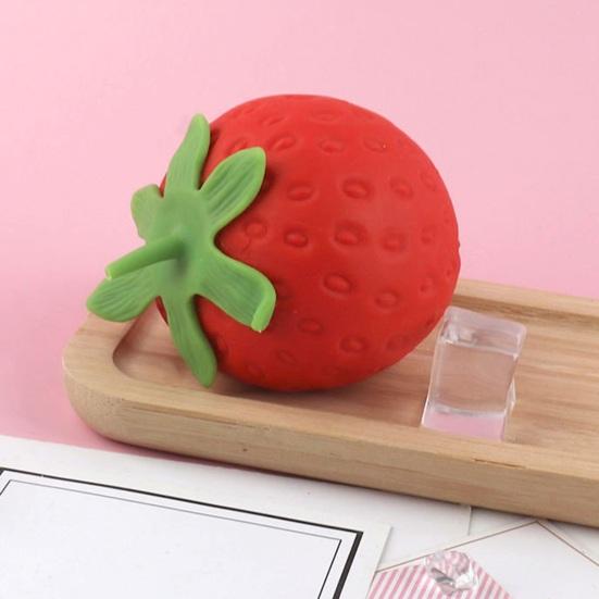 1/2/3Pcs Stress Relief Strawberry Squeeze Toy Slow Rebound Simulated Fruit Fidget Toy Anti-anxiety Sensory Ball Decompression