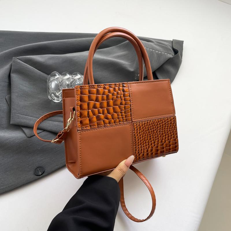 Autumn new niche design small square bag fashionable simple retro exquisite trend shoulder messenger bag