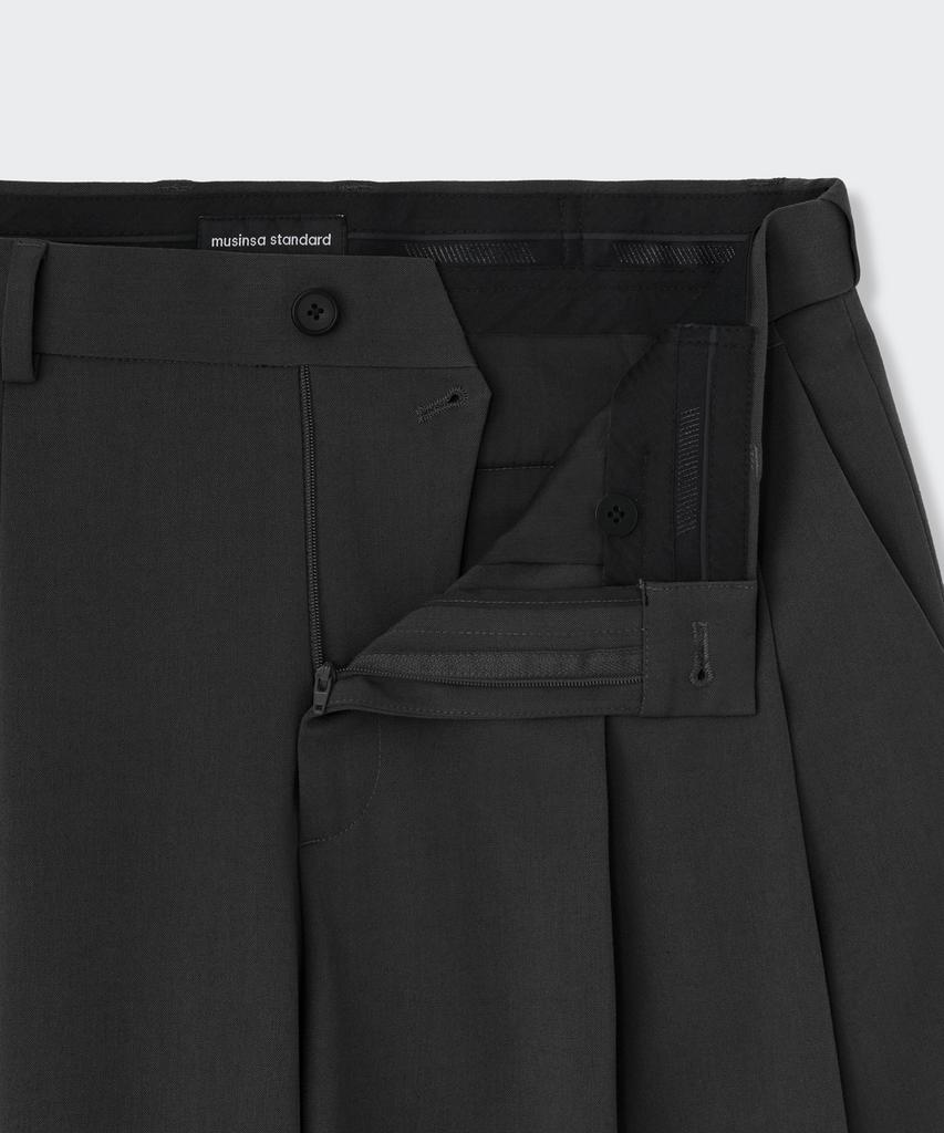 MUSINSA STANDARD Extra Wide Two-Tuck Hidden Elastic Waist Slacks [Gray]