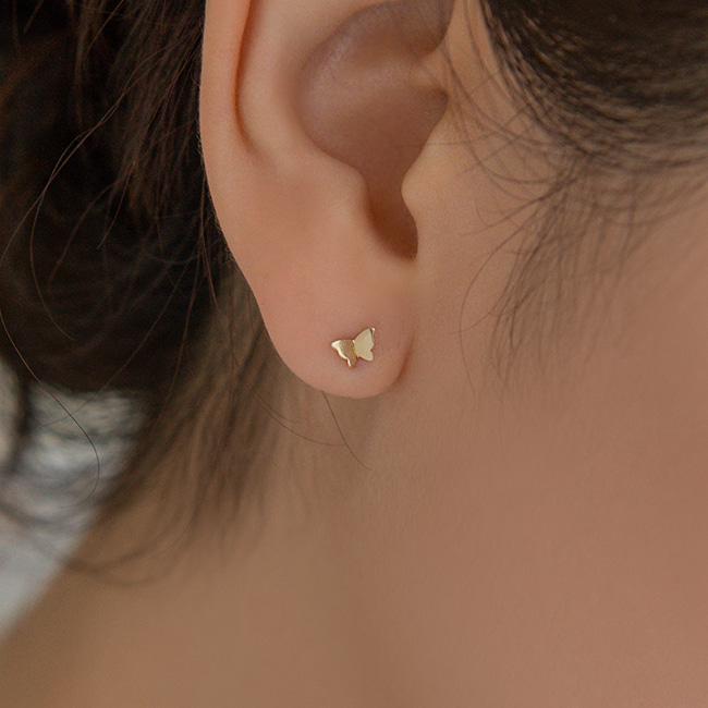 Lunne 14K Butterfly Piercing Earrings (14K Gold) S13