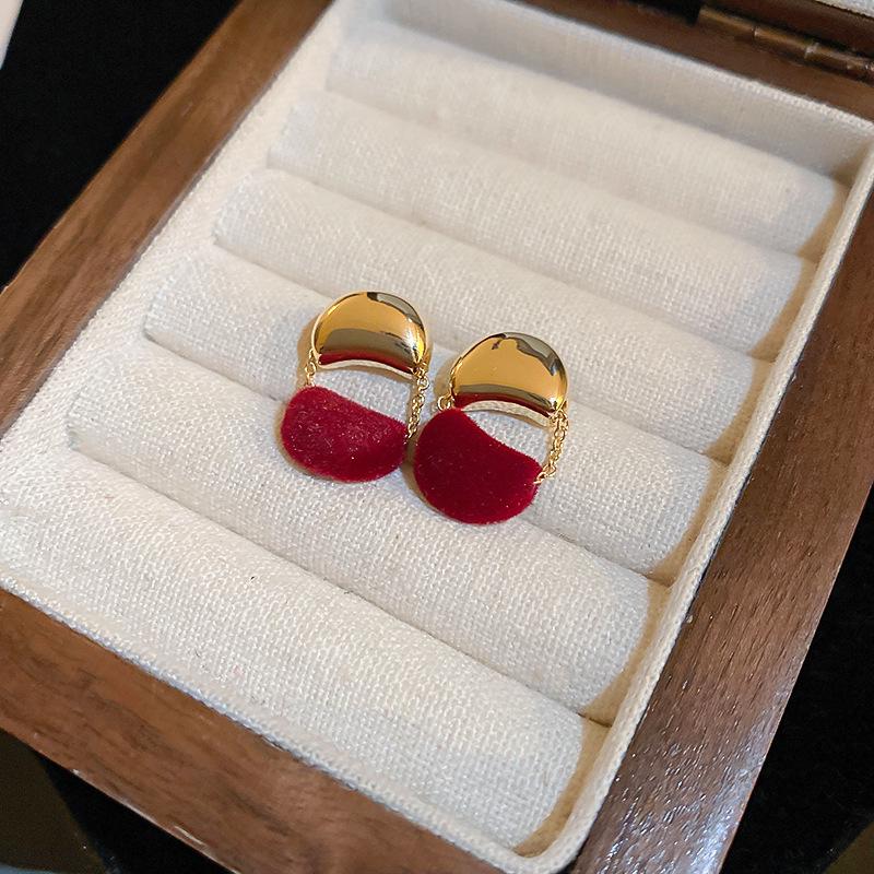 Ancola Silver Needle Red Heart Earrings – Fashionable, Luxurious & Elegant for Autumn/Winter 2025