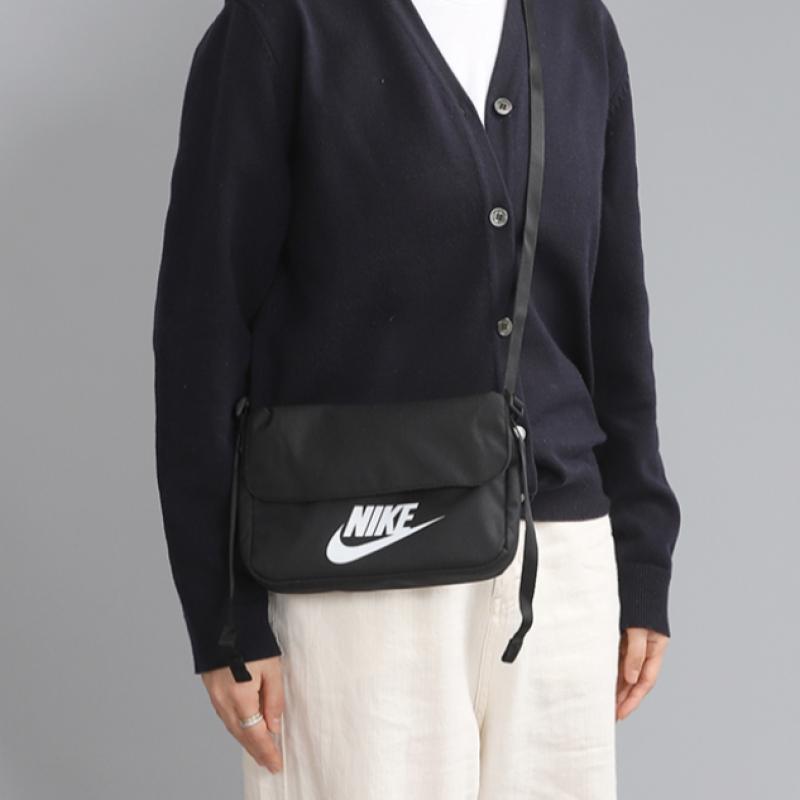 Nike W sportsWear Futura 365 Crossbody Bag