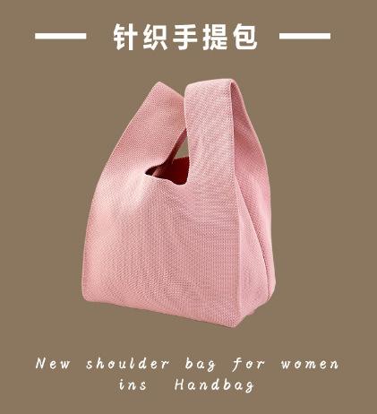 Knitted bag Girls vest bag Small square bag New knitted bag Hand bag Knitted bag Oblique span