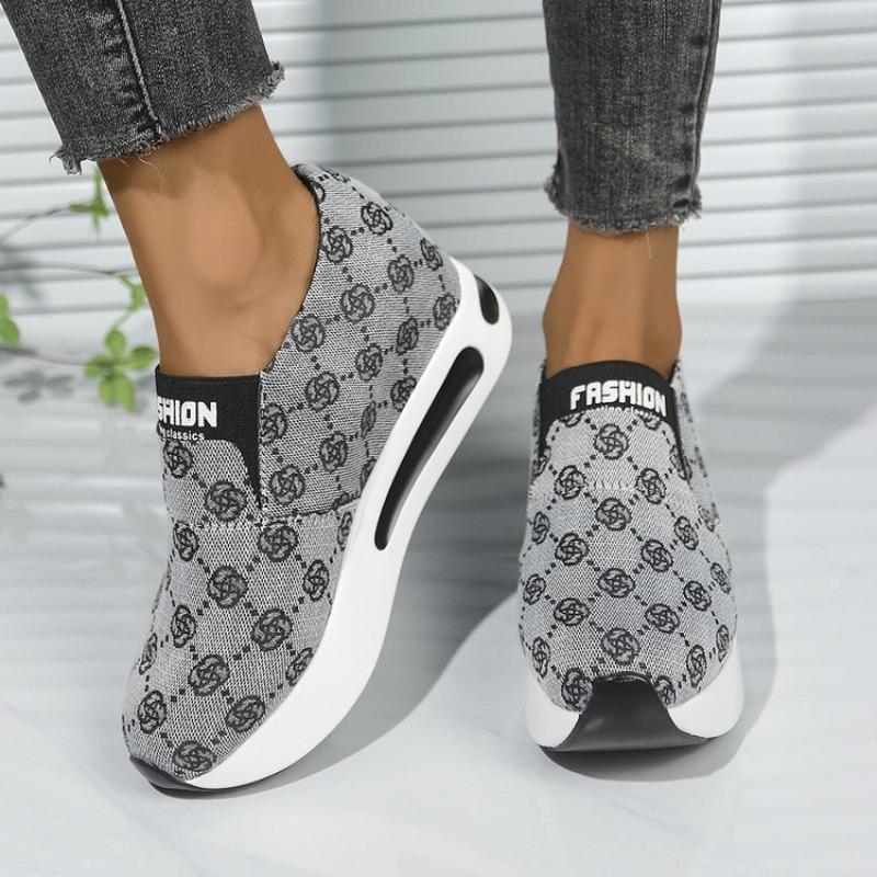 Women's fashion flat bottom inner height increase mesh yarn breathable casual single shoes support platform one piece