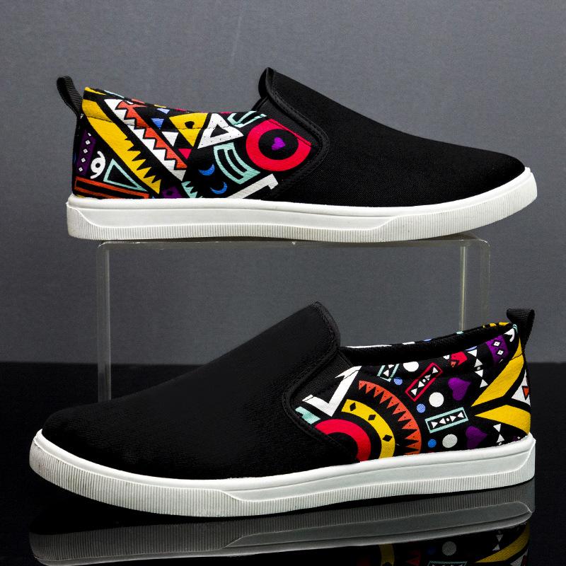 fashion Loafers Men Slip-on Flat Shoes Casual Shoes Breathable Snekaers Man Fashion Graffiti Canvas Shoes Board Shoes Zapatos De Deporte