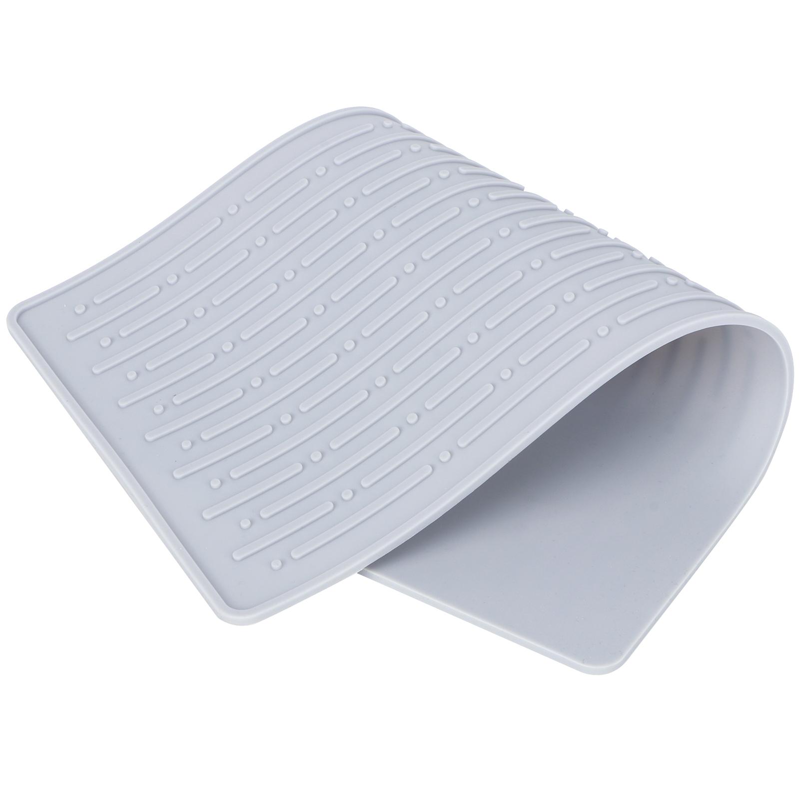 

Silicone Draining Pad Non Slip Soda Bottles Drying Rack Mat Kitchen Accessories Gray(3 Hole Drain Rack Mat )