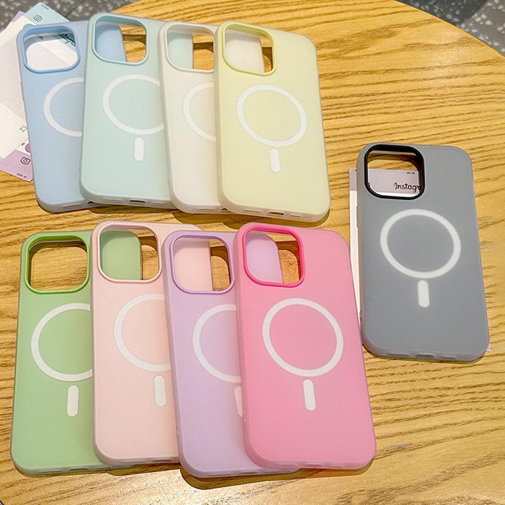 Magnetic Jelly Case: 2-in-1 Skin-Feel Protective Cover for Apple iPhone 14, 15, and 16, with Anti-Drop Design