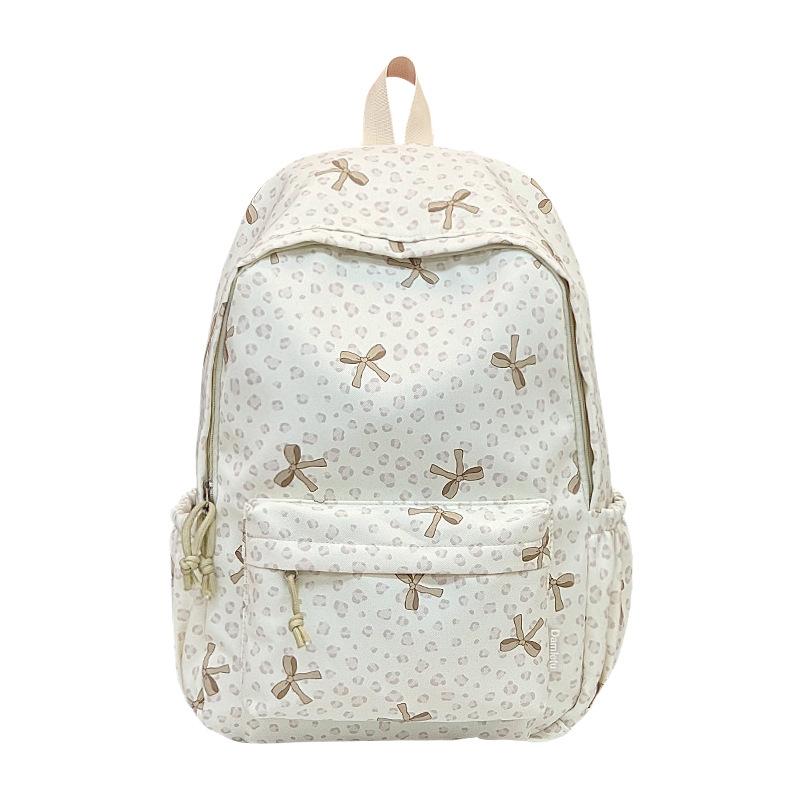 Schoolbag Female Mori ins High value, fresh, sweet and cute star backpack Lightweight and versatile campus backpack