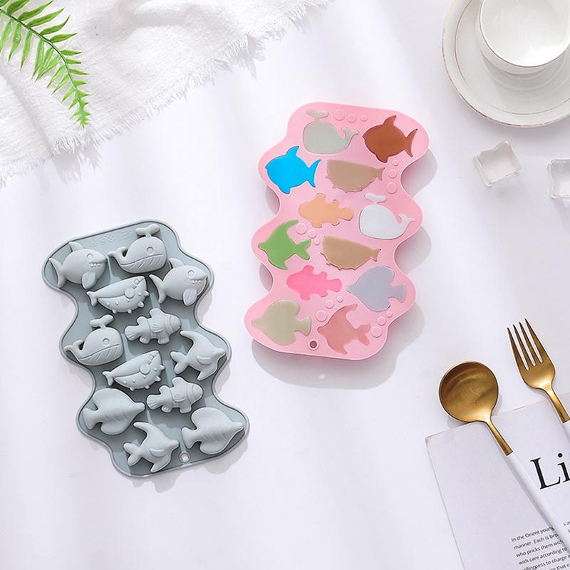 12 Cavity 3D Marine Fish Silicone Chocolate Mold Mix Animal Candy Biscuit Jelly Ice Cube Making Cake Decoration Baking Tool Diy