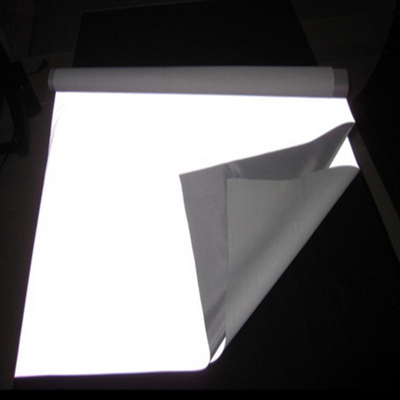 Highlight Chemical Fiber Reflective Fabric Sew on Material 39.4x39.4 Inch Highlight Chemical Fiber Reflective Fabric Sew on Material 39.4x39.4 Inch