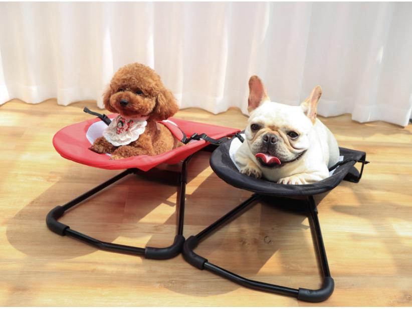 Faltbarer Schaukelstuhl Haustierbett für Hunde & Katzen - Verstellbar, Trendiger TikTok Artikel