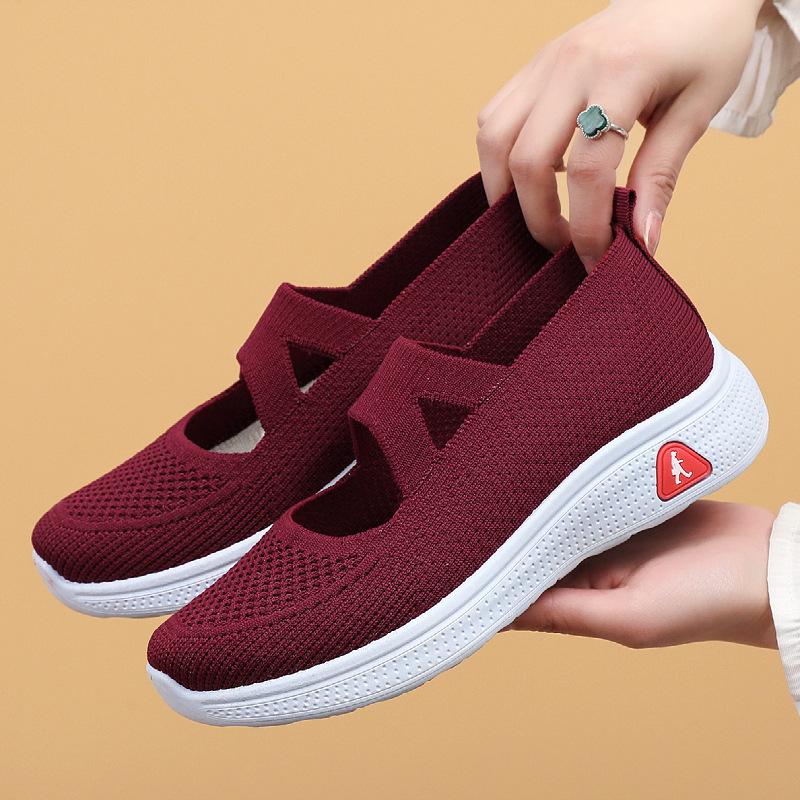 

New summer elderly shoes old cloth shoes women s casual fashion mother walking shoes non-slip s**t sole wear-resistant single shoes 36