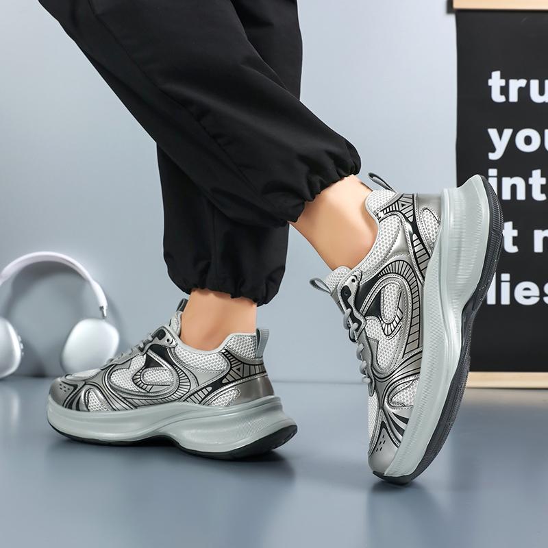 Yeni Moda Erkek Dört Mevsim Rahat Kalın Taban Ayakkabılar Öğrenciler Erkek Çocuklar Trend Yumuşak Taban Nefes Alabilen Günlük Koşu Spor Ayakkabıları