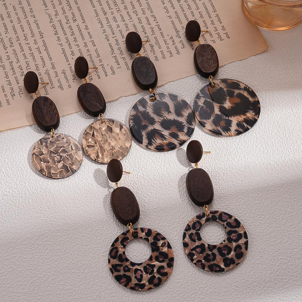 Wood acrylic leopard print hollow geometric round silver needle earrings autumn and winter retro earrings