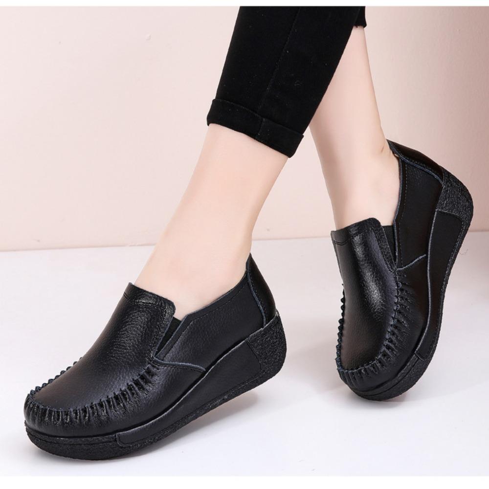 Ladies' Spring and Autumn Thick Soled Sports Shoes