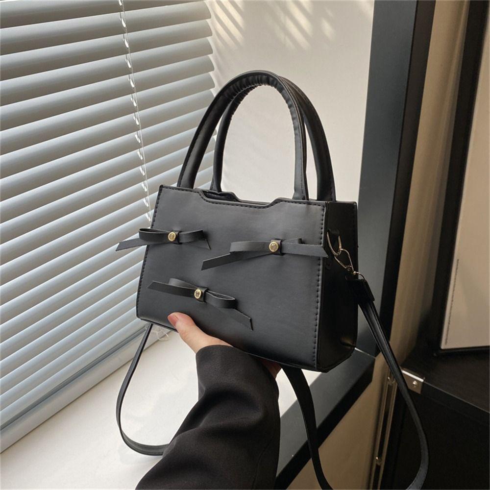 

Solid Color Crossbody Bags Portable Messenger Bags Fashion Shoulder Bag Women