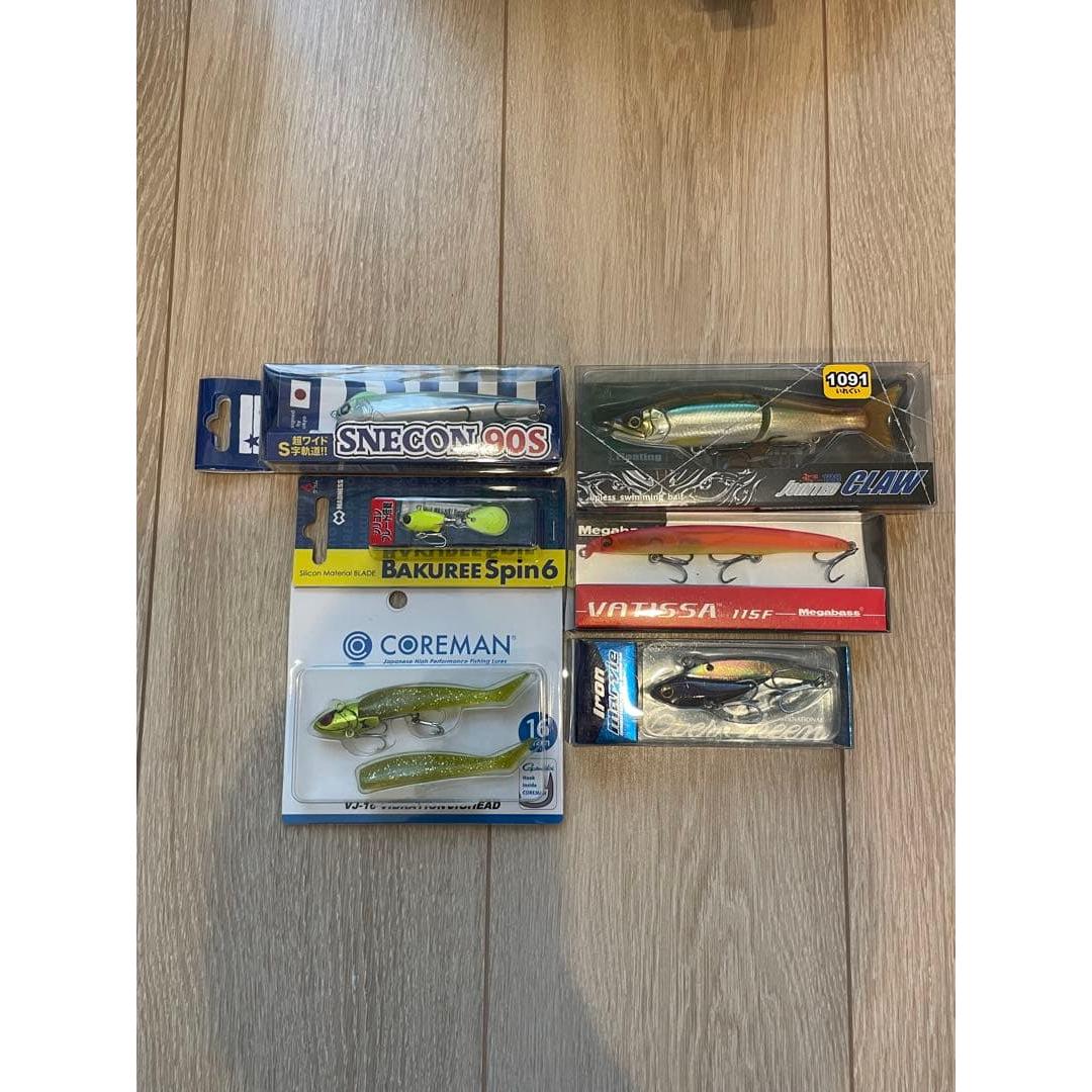 Used Seabass lure set Blue Blue Madness Coreman Megabass etc. Bulk sale