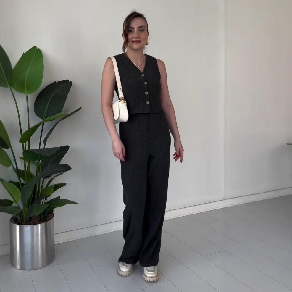 2025 summer European and American women's clothing cross-border comfortable casual versatile commuter sleeveless button top pants two-piece set