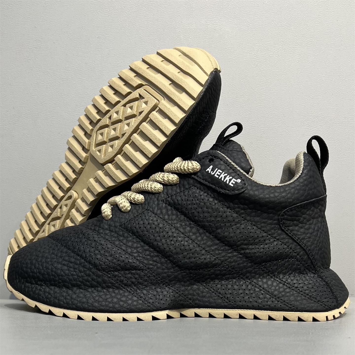 

European Spring Men Leather Casual Shoes Thick-soled Sport Jogging Shoes Youth Street Chunky Sneaker 44 чорний
