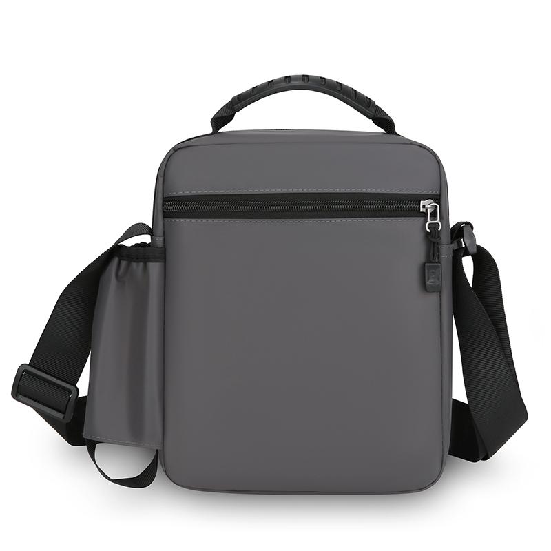 Herren Umhängetasche Große Kapazität Einfarbige Leichte Verschleißfeste Crossbody-Tasche