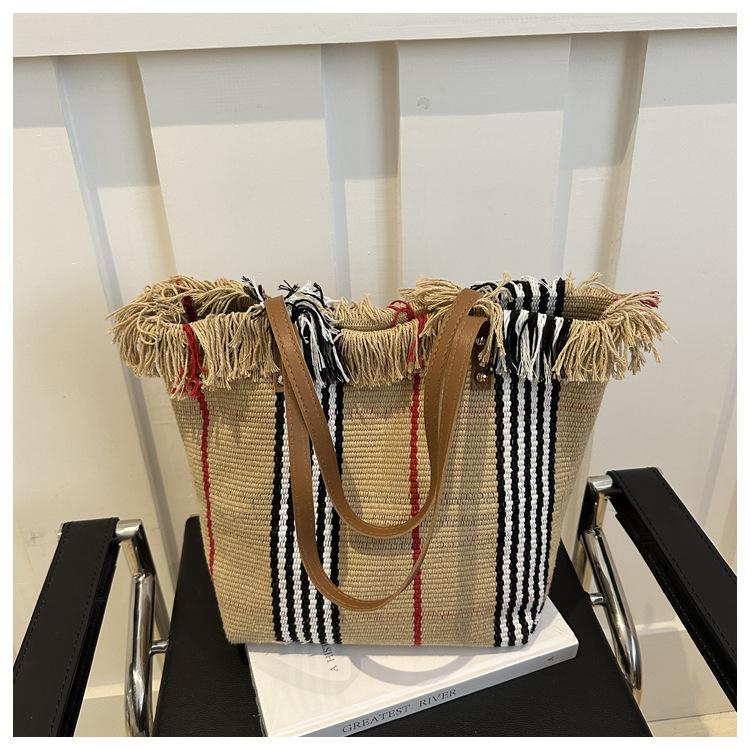 

Иностранный стиль приморский отпуск пляжный клетчатый повседневный вместительный холщовый кисточка одно плечо портативная сумка-тоут для женщин хаки