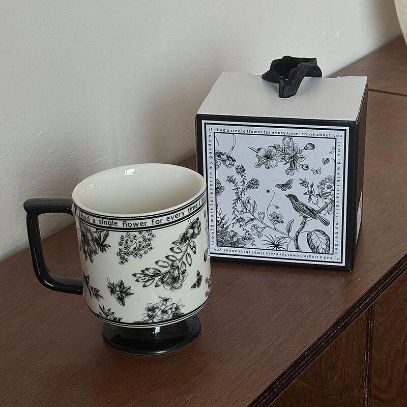 

French Retro Black & White Ceramic Coffee Cup