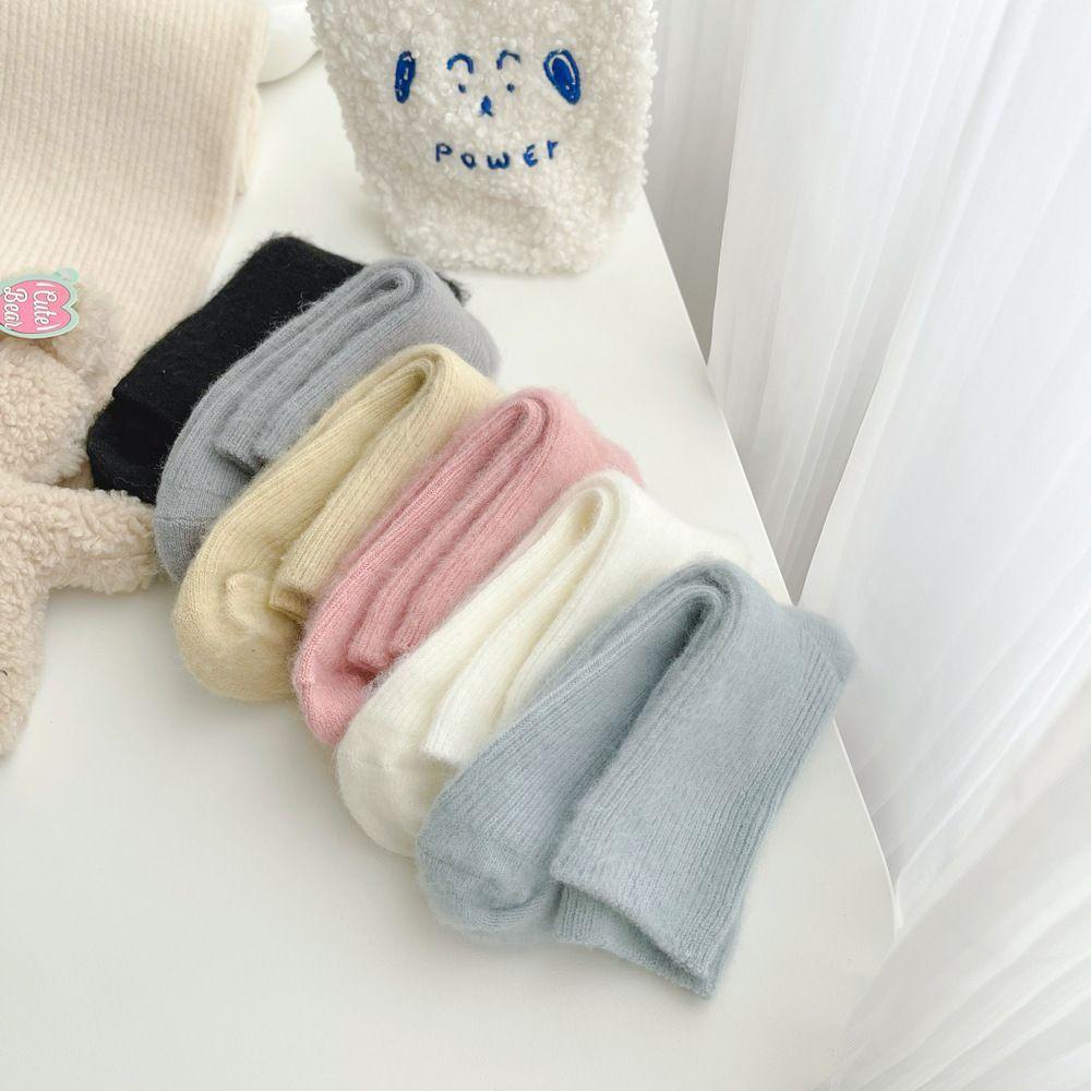 10-1 Luxury Cashmere Wool Socks for Women, Soft Color, Smooth Matching Warm and Sweat-Absorbing Sleeping Outdoor Sports Socks, Women'S Outdoor Socks