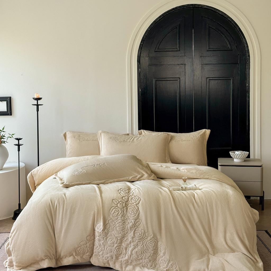 Thickened Milk Fleece Embroidery Four-Piece Set - Chucha Series 1.5M Bed Sheet Four-Piece Set, Rice Camel