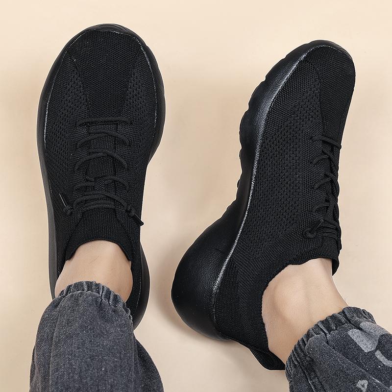 Fashion 2025 New Lightweight Soft-soled Running Shoes for Women Flying Woven Round Head Casual Breathable Mesh Socks Shoes for Men