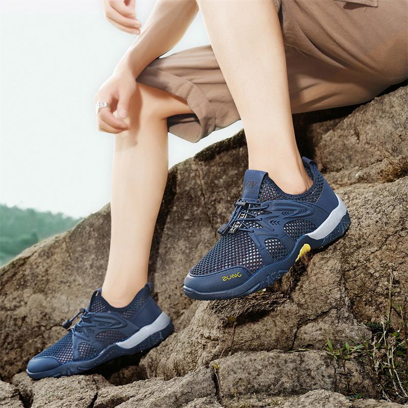 Fashion Men's Shoes Summer Breathable Mesh Outdoor Non-slip Light Walking Casual Trekking Sneakers Beach Wading Shoes Male