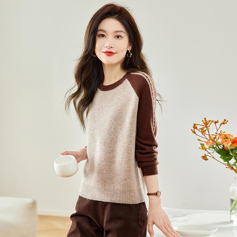 Women's High-End Wool Knit Color Block Sweater - Stylish, Slimming, Versatile Autumn/Winter Warm Base Layer Top