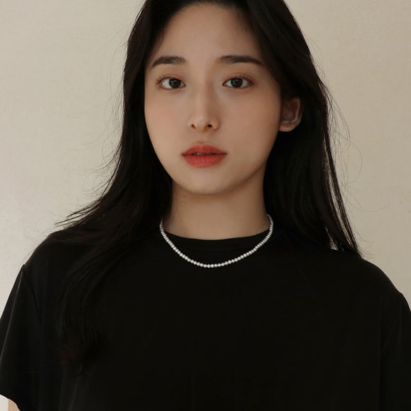 Less is more 14K goldfilled 4mm pearl necklace