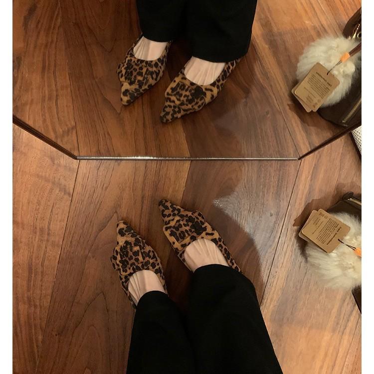 Schafsleder-Version~ Französische quadratische Schnalle Leder weiche Sohle Mary Jane Einzelschuhe Damen schöne kleine Absätze flache spitze Schuhe Damenschuhe