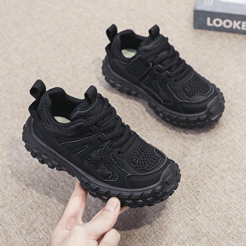 

Children s sports shoes Spring and Autumn 2025 new tank shoes boys dad mesh shoes breathable girls durian tire shoes 30 чёрный