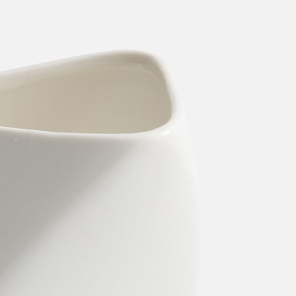 2pcs Ceramic Dessert Bowl Creative Snack Dish Kitchen Organizer Seasoning Bowl  Restaurant