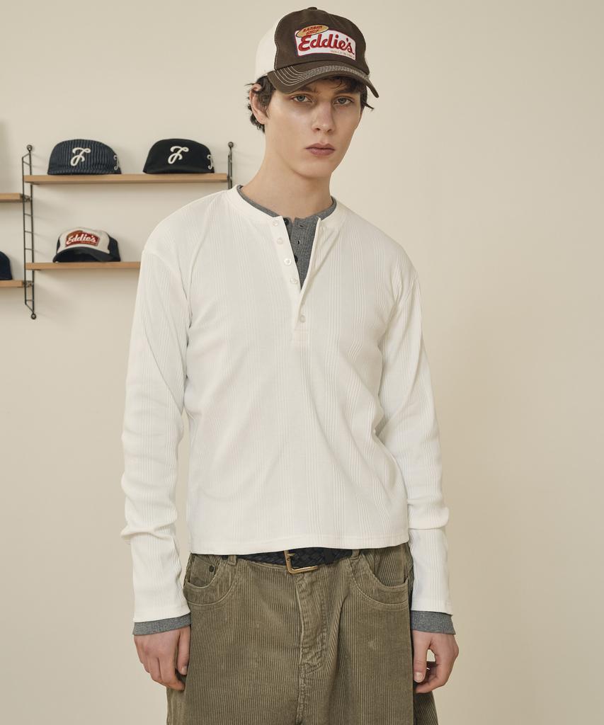 TAKEASY Ribbed Crop Henley Neck (White)