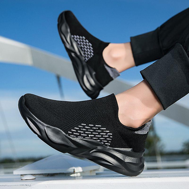 Slip-on Thick Platform Low-Top Male Sports Shoes Unisex Original Fashion Summer Sale Designer Simple Light Men's Casual Sneakers