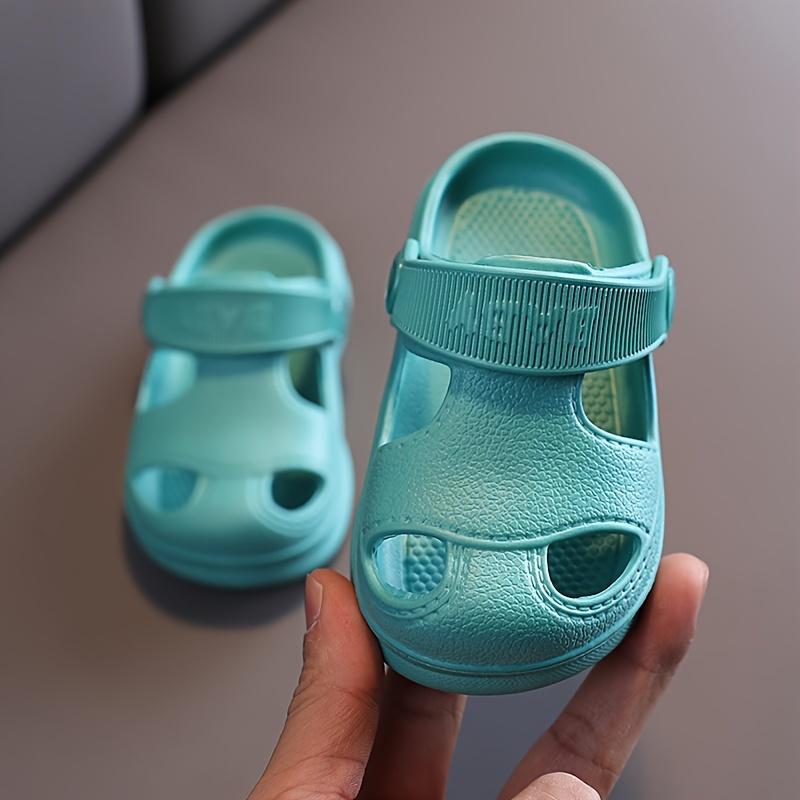 Children Slip-On Sandals Soft EVA Sole Breathable Ventilation Holes Non-Slip Indoor/Outdoor Footwear for Kids Lightweight All-Season Comfort Sandals