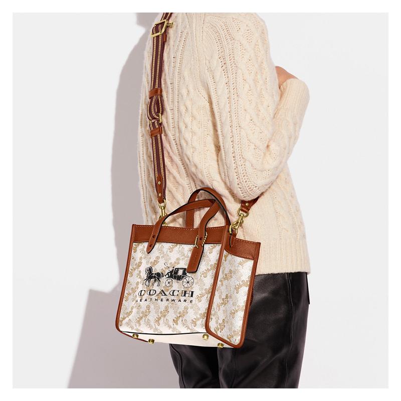 Coach Handbag Field 22 Classic Carriage Print Signature Pendant Coated Canvas and Leather Tote Bag Tote Bag Shopping Bag Shoulder Crossbody Small