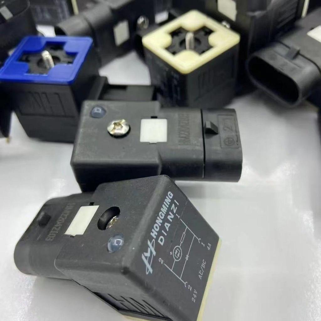 XCMG Crane Solenoid Valve Coil Pilot Plug for Models 25K5, 25K10, 25K12, 25K16