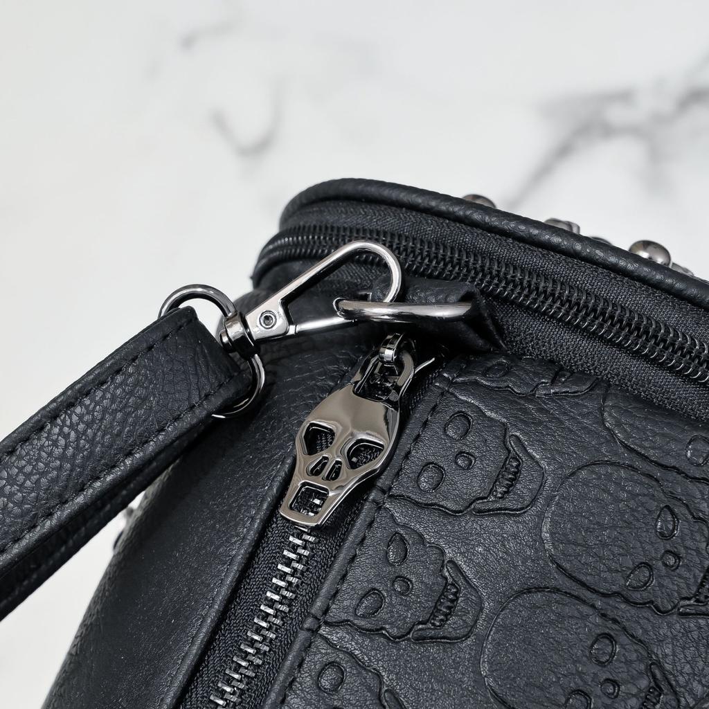 European and American Casual Women's Bag Retro Style Skull Single Shoulder Diagonal Cross Pillow Bag