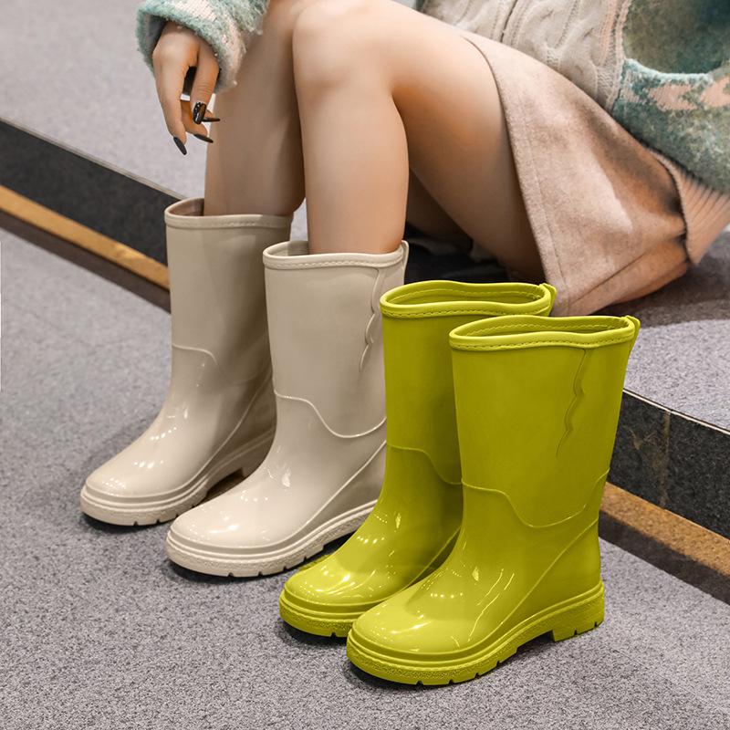 Fashion versatile rain boots women's tall rain shoes waterproof, non-slip, comfortable and wear-resistant women's water shoes camping rubber shoes