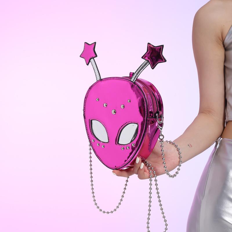 Personality Funny Alien Bag Ladies 2025 New Halloween Cartoon Fashion Niche Versatile Small Shoulder Bag Tide