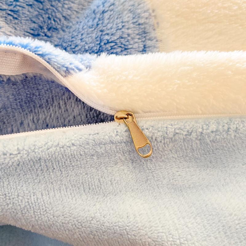 Warm Snowflake Fleece Four-piece Set, Double-sided Fleece Thickened Milk Fleece Bed Sheet Three-piece Set