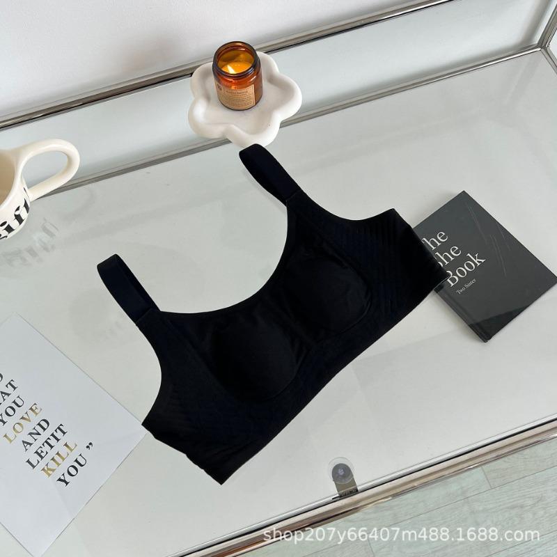

Summer seamless rabbit ear crystal cup ultra-thin underwear skin-friendly and breathable big chest small bra new bra M (85-52.5 kg) чёрный