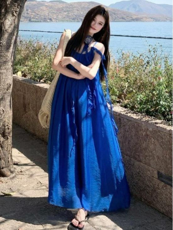 Erhai Blue Resort Backless Spaghetti Strap Long Dress
