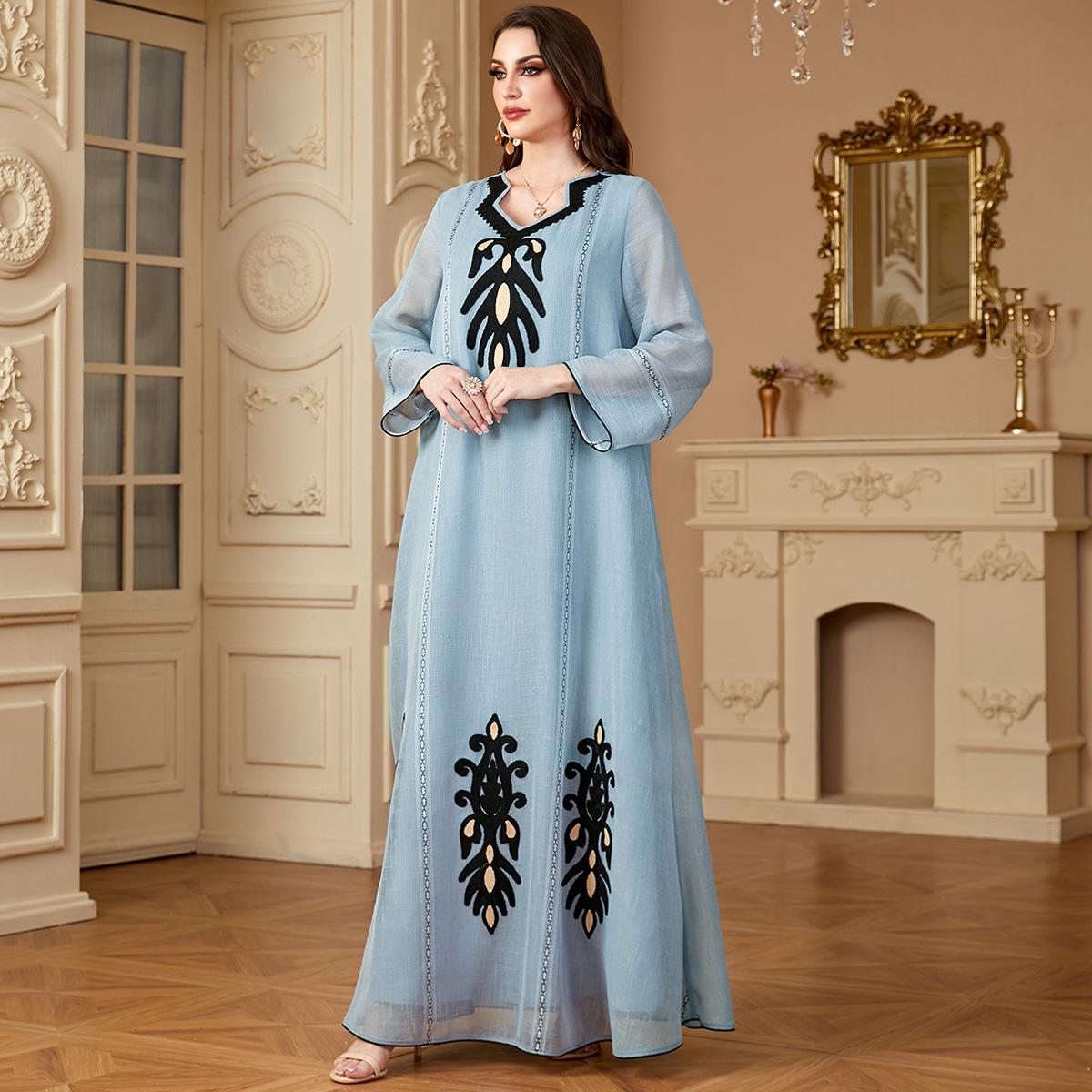 

Мусульманська сукня з вишивкою з довгим рукавом для жінок XL сірий колір