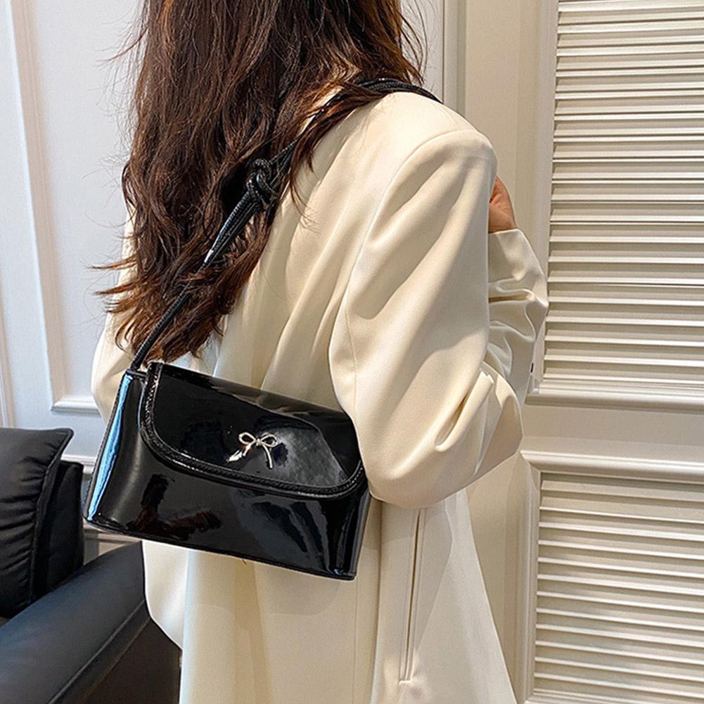 Fashionable Ladies' Beautiful Bags PU Leather Handbag Sweet Cute Leather Bags Casual Commuter Female Underarm Handbags