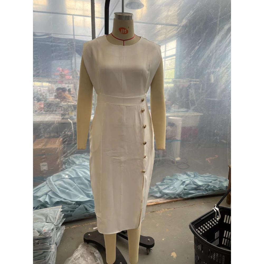 Women'S Round Neck Sleeveless Button-Split Solid Color Dress Long Dress